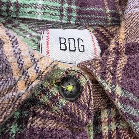 BDG Shirt Womens XS Multicolor Plaid Flannel Raw Hem Button Up Relaxed Fit Boho - Picture 13 of 16